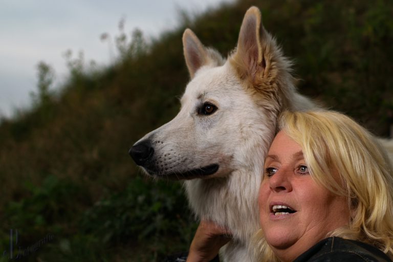 Sabine mit ihrem Hund